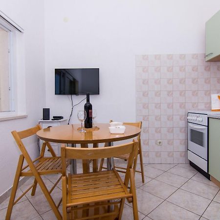 Apartments Ivica - Garden Terrace Slatine Kültér fotó