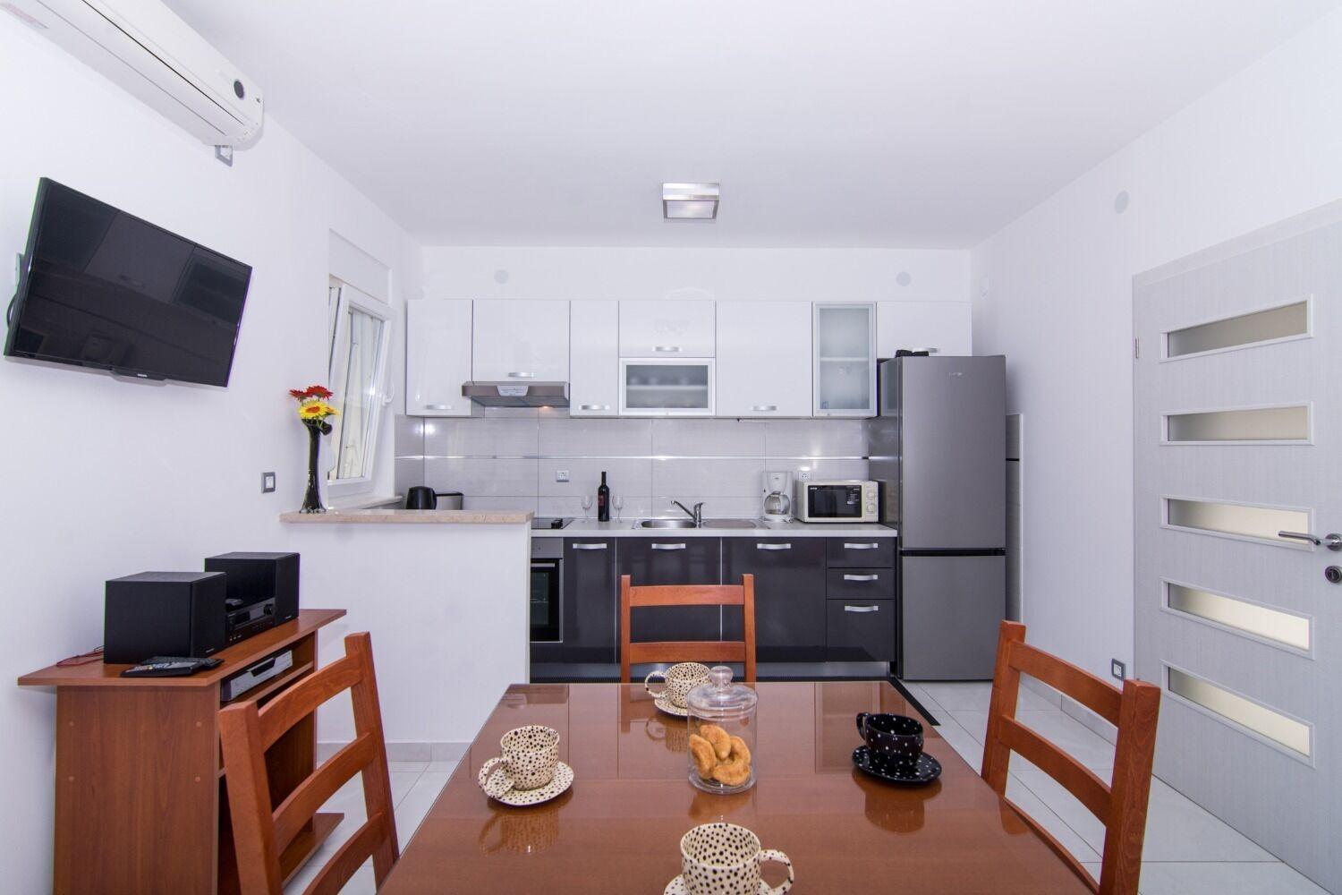 Apartments Ivica - Garden Terrace Slatine Kültér fotó